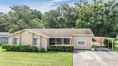 210 Claire Drive Seffner FL 33584