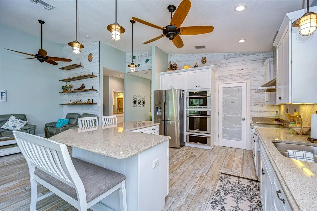 262 Banana Road Palm Harbor FL 34683