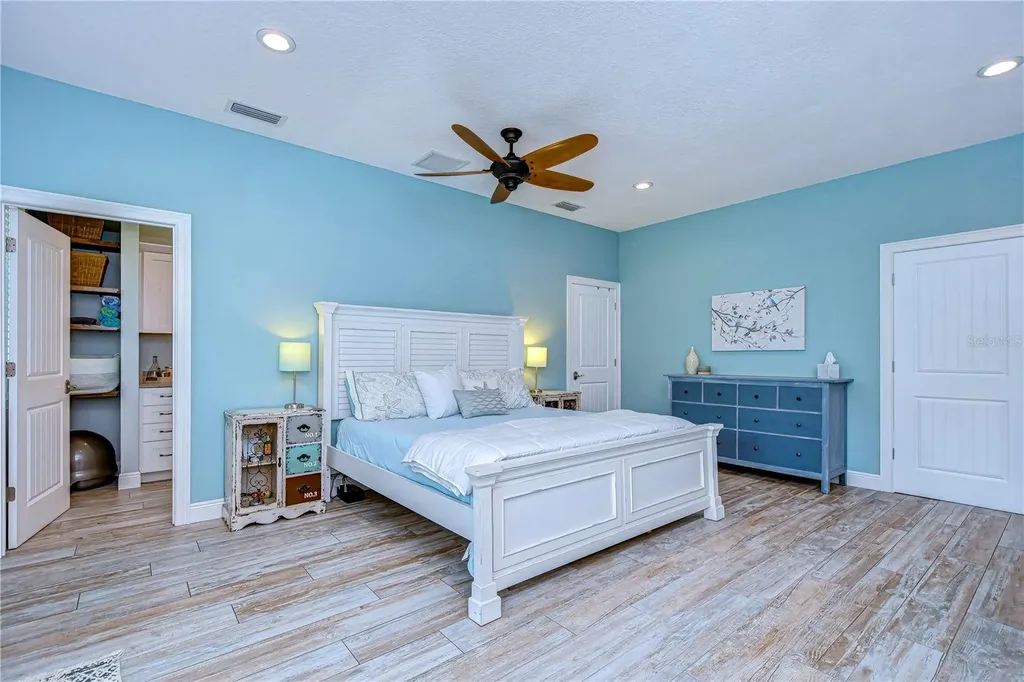 262 Banana Road Palm Harbor FL 34683