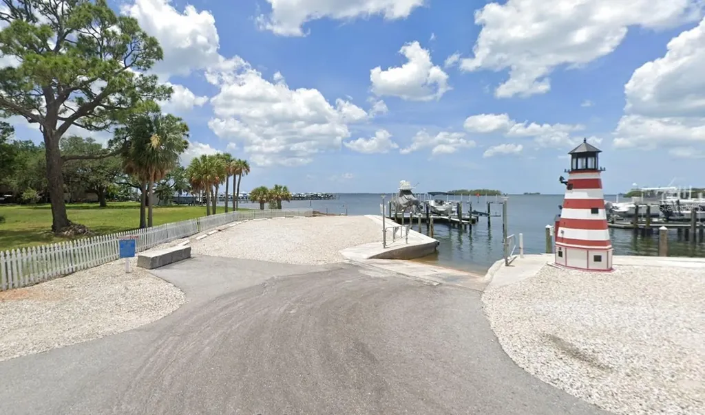 262 Banana Road Palm Harbor FL 34683