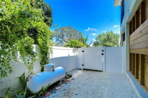 262 Banana Road Palm Harbor FL 34683