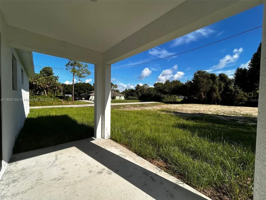 2901 Leeland Heights Boulevard E Lehigh Acres FL 33936