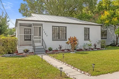 1407 E Henry Avenue Tampa FL 33604