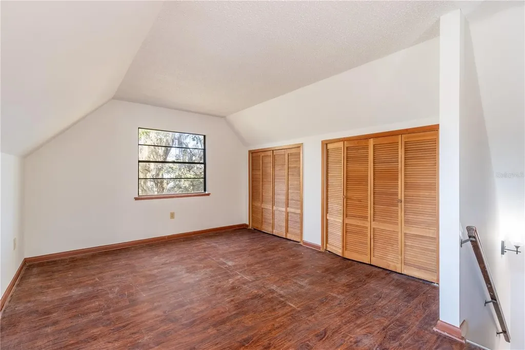 40043 W 8th Avenue Umatilla FL 32784