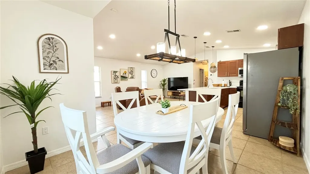 2431 Loma Linda Street Sarasota FL 34239