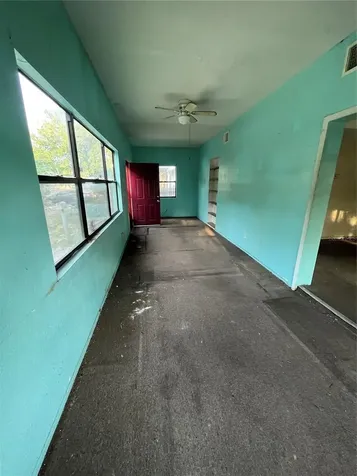 2918 6th Avenue S St Petersburg FL 33712