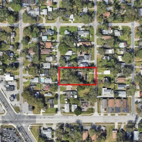 6272 30th Street N St Petersburg FL 33702