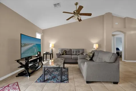 907 S Rennes Court Kissimmee FL 34759