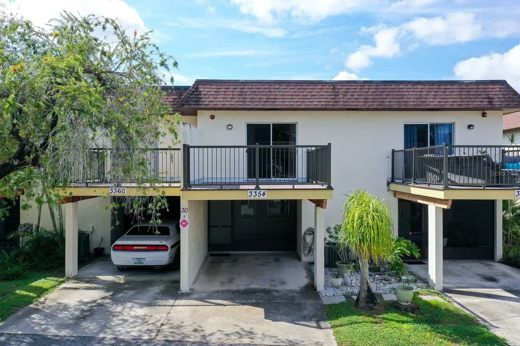 3354 Ramblewood Court Sarasota FL 34237