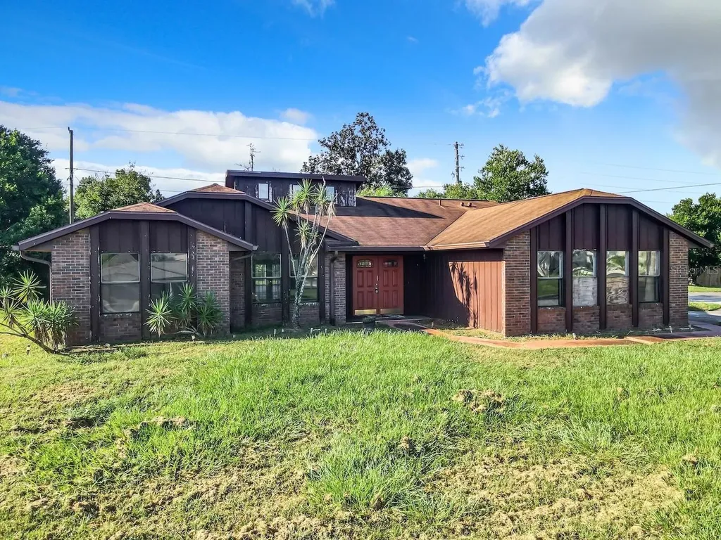 2121 Arrowhead Avenue Deltona FL 32725