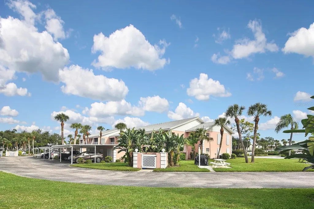 436 Cerromar Lane Venice FL 34293