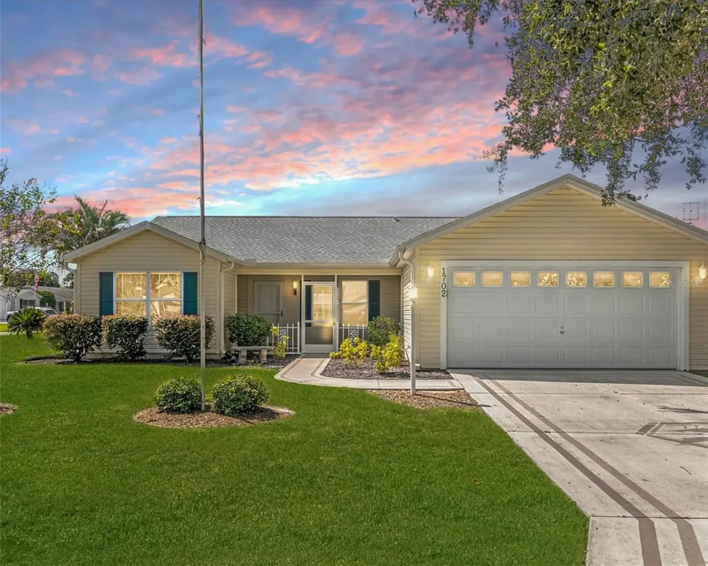 1702 Gomez Place The Villages FL 32162