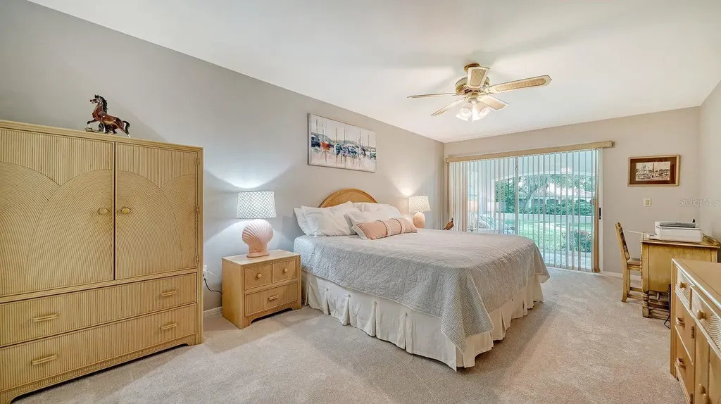 4419 Oakley Greene Sarasota FL 34235
