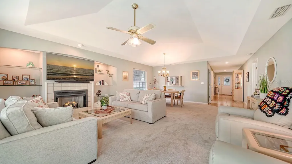 4419 Oakley Greene Sarasota FL 34235