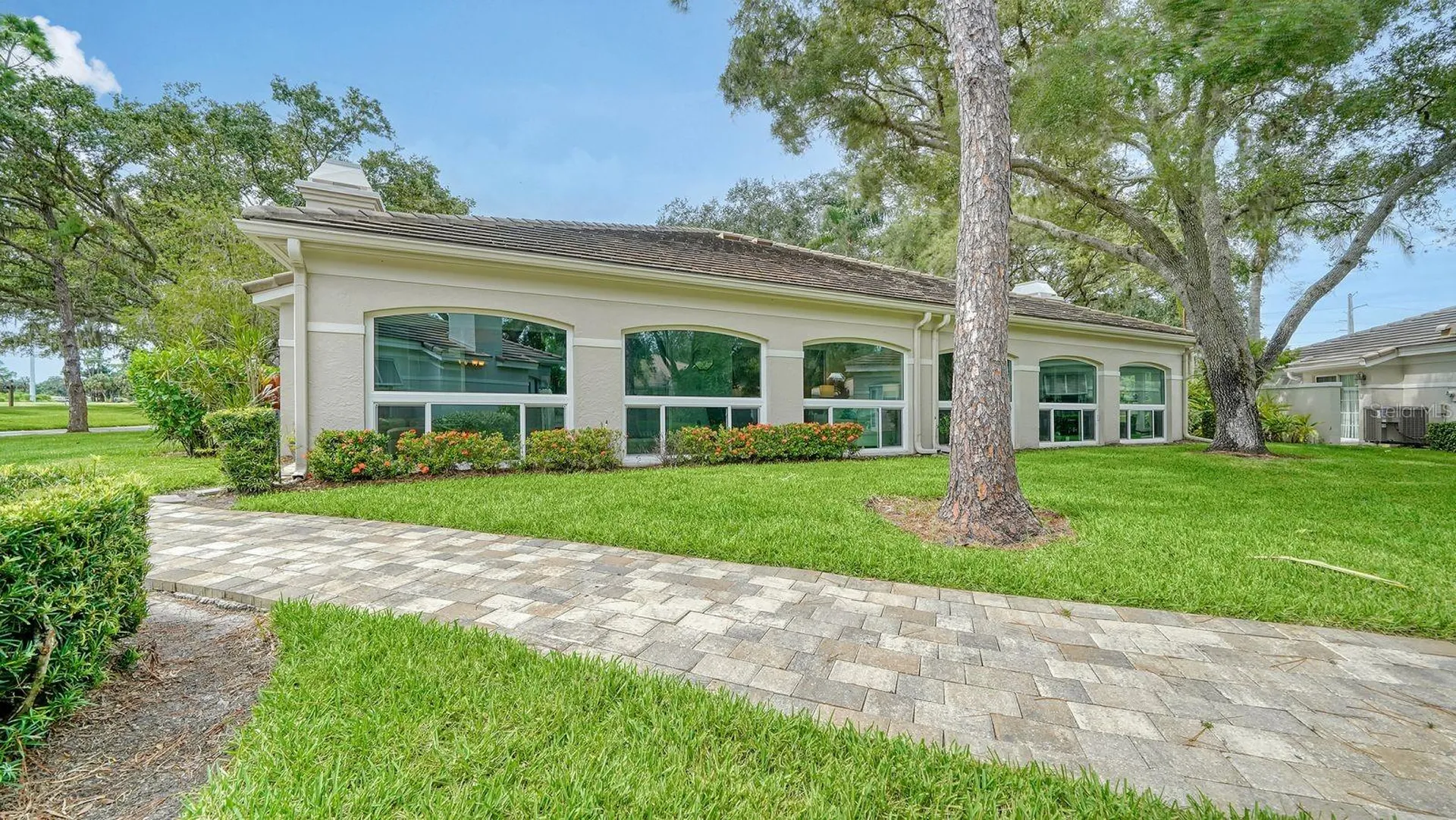 4419 Oakley Greene Sarasota FL 34235