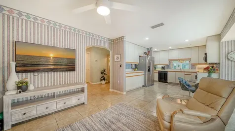 4419 Oakley Greene Sarasota FL 34235