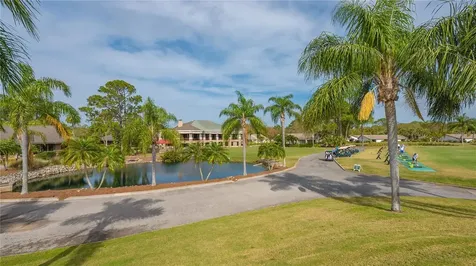 4419 Oakley Greene Sarasota FL 34235