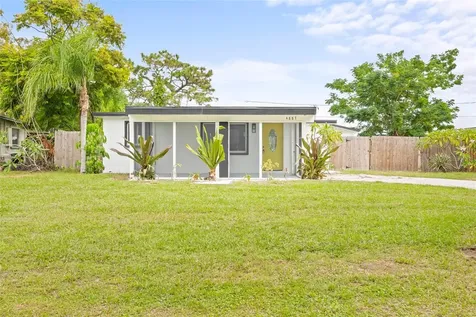4887 31st Street N St Petersburg FL 33714