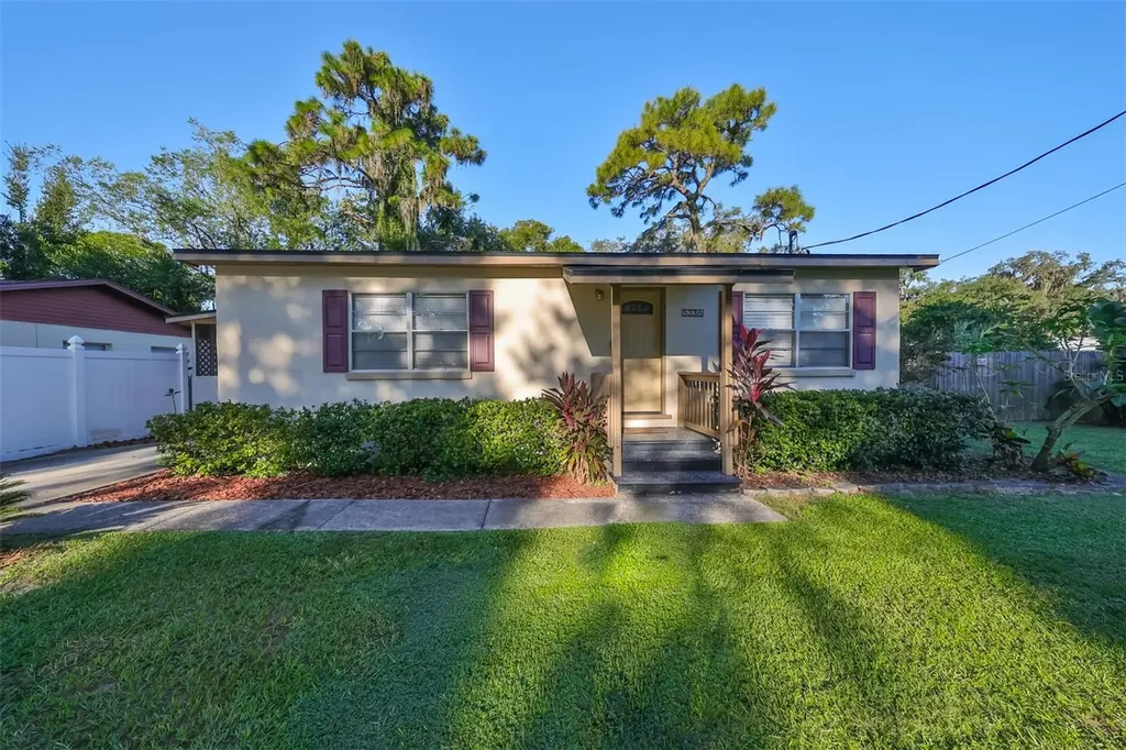 5336 Peach Avenue Seffner FL 33584