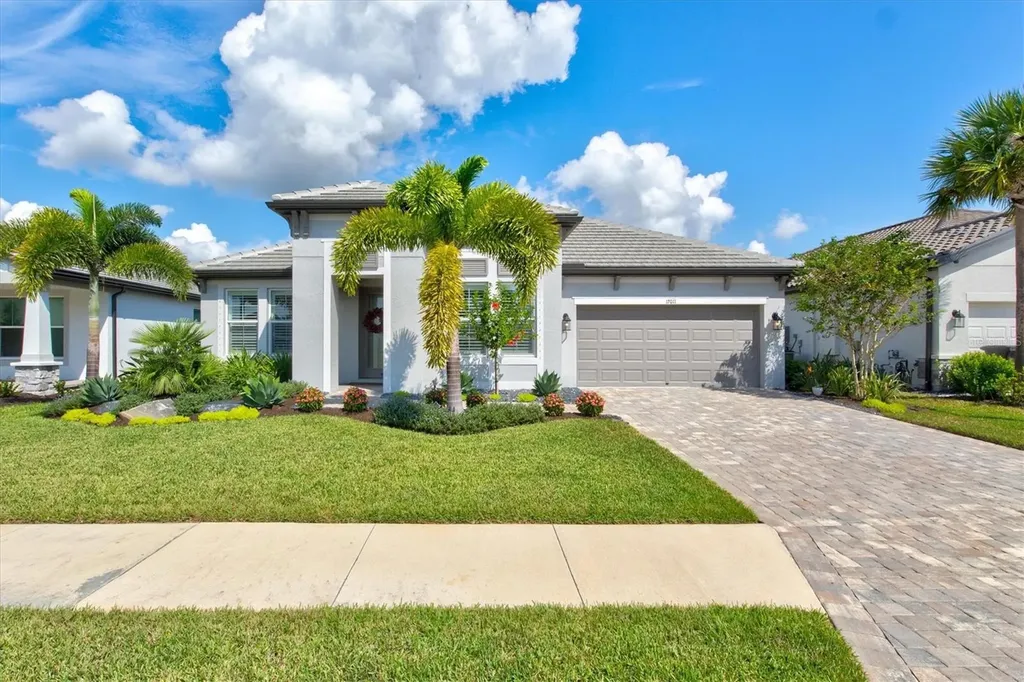 17011 Sweetwater Village Drive Bradenton FL 34211