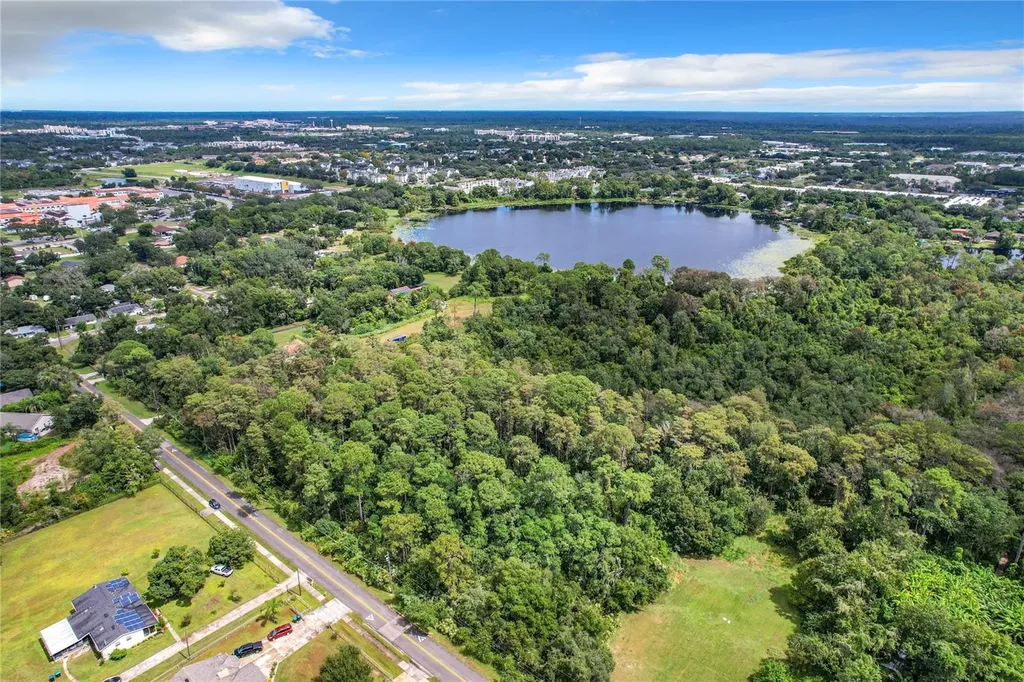 1893 Rouse Lake Road Orlando FL 32817