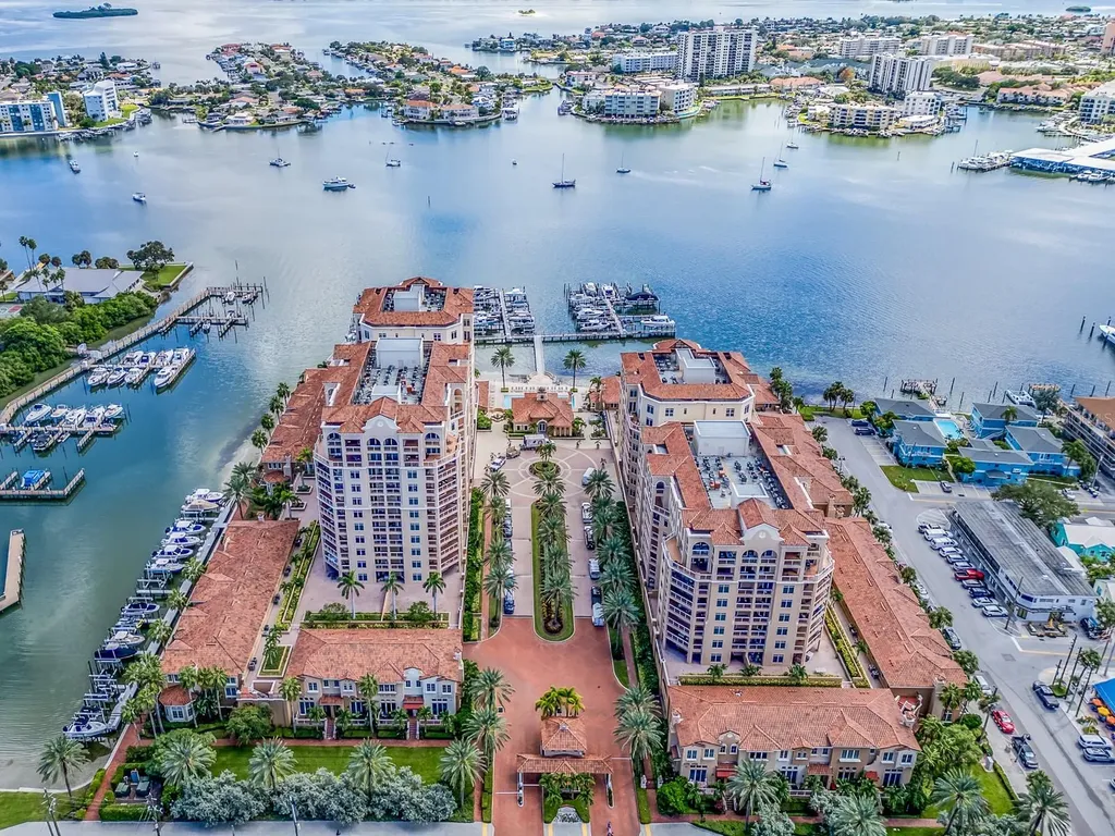 521 Mandalay Avenue Clearwater Beach FL 33767