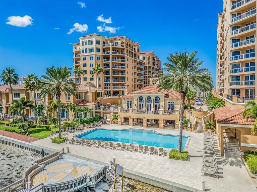 521 Mandalay Avenue Clearwater Beach FL 33767