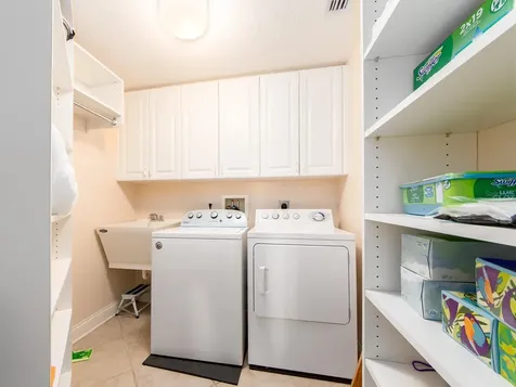 521 Mandalay Avenue Clearwater Beach FL 33767