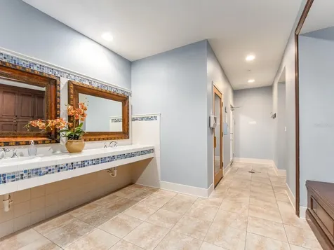 521 Mandalay Avenue Clearwater Beach FL 33767