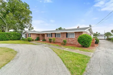 820 Piedmont Drive SE Winter Haven FL 33880
