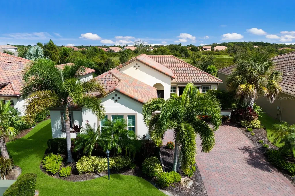 4760 Royal Dornoch Circle Bradenton FL 34211