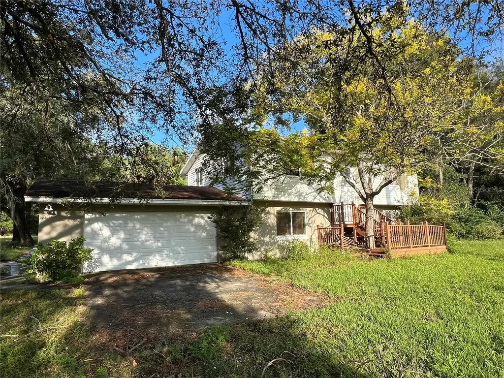 2550 Barren Oak Court Deland FL 32720