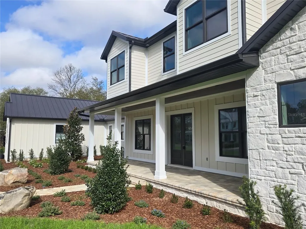 405 Long And Winding Road Howey In The Hills FL 34737