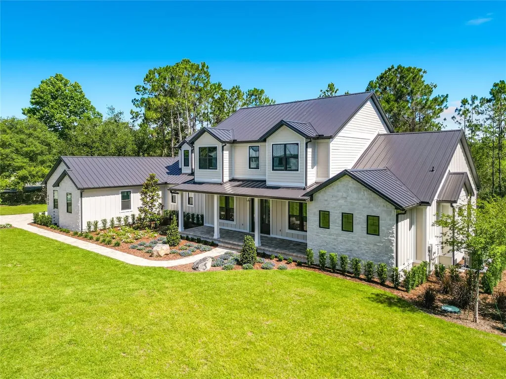 405 Long And Winding Road Howey In The Hills FL 34737