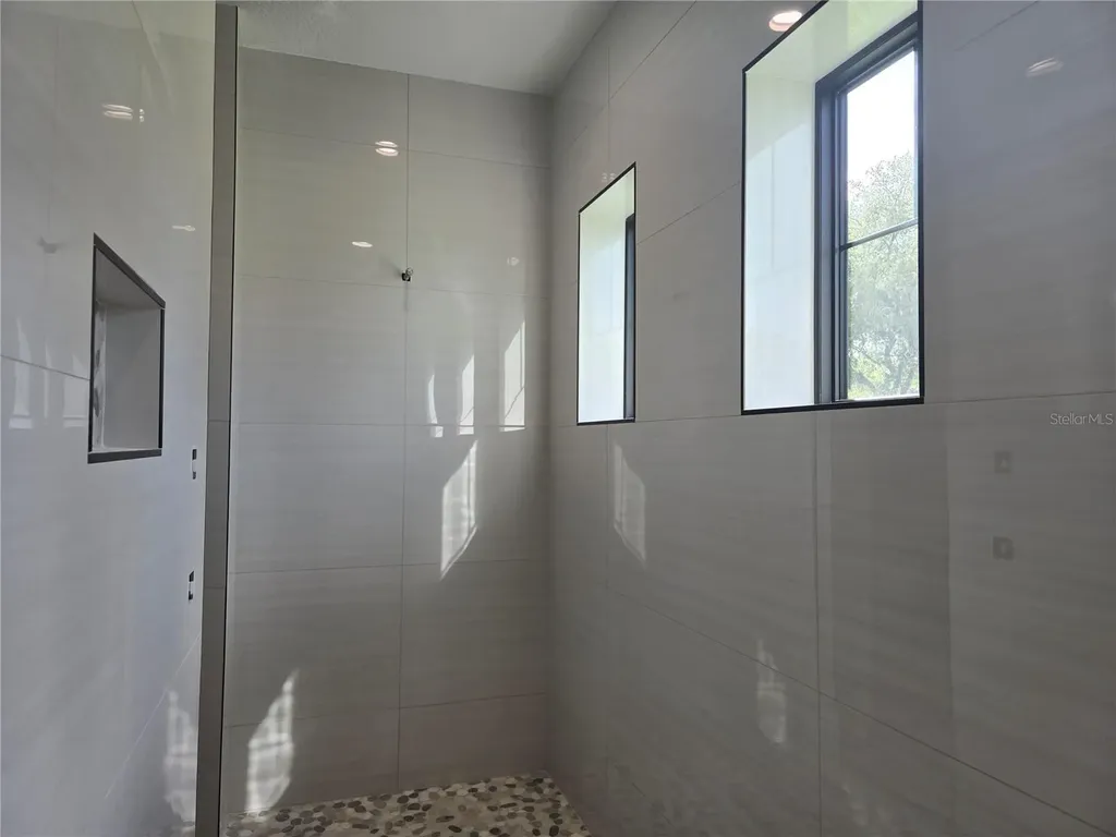 405 Long And Winding Road Howey In The Hills FL 34737