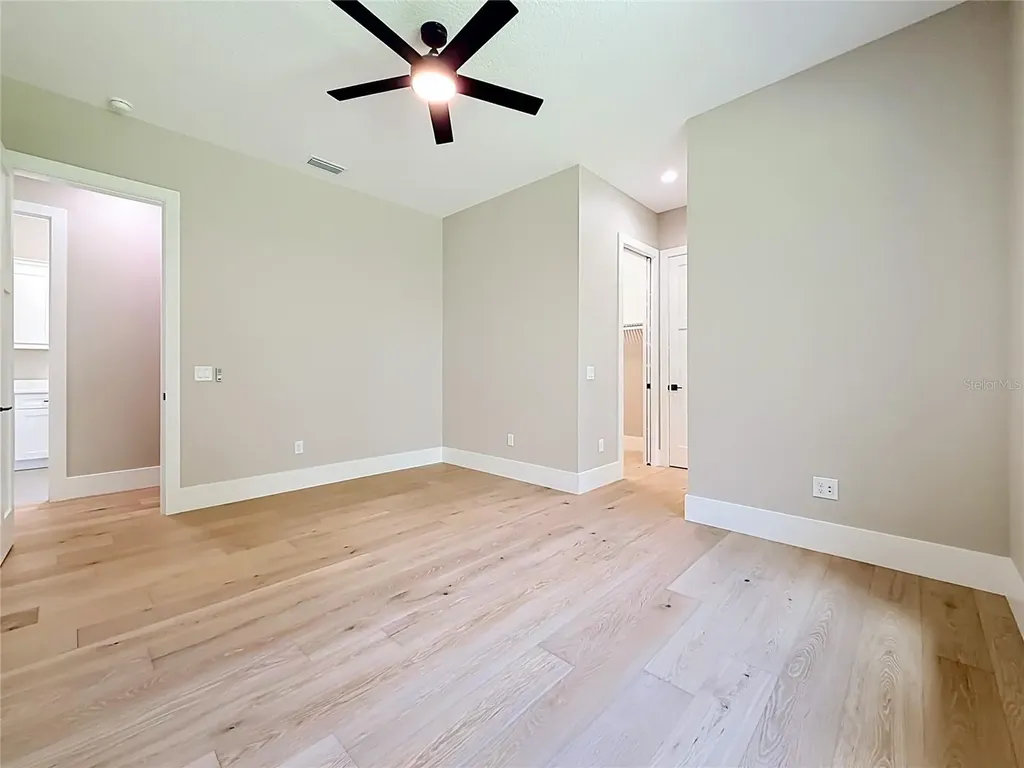 405 Long And Winding Road Howey In The Hills FL 34737