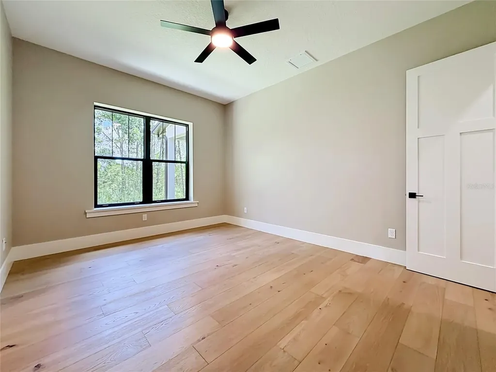 405 Long And Winding Road Howey In The Hills FL 34737