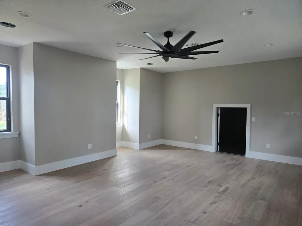 405 Long And Winding Road Howey In The Hills FL 34737