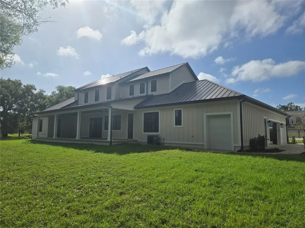 405 Long And Winding Road Howey In The Hills FL 34737