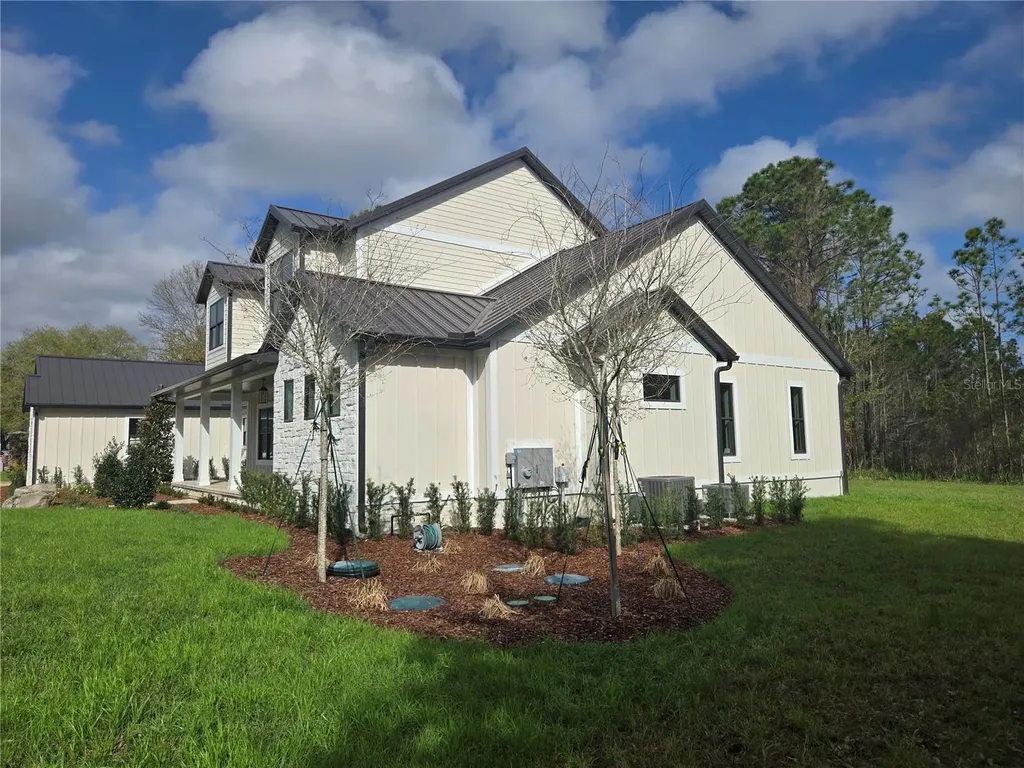 405 Long And Winding Road Howey In The Hills FL 34737