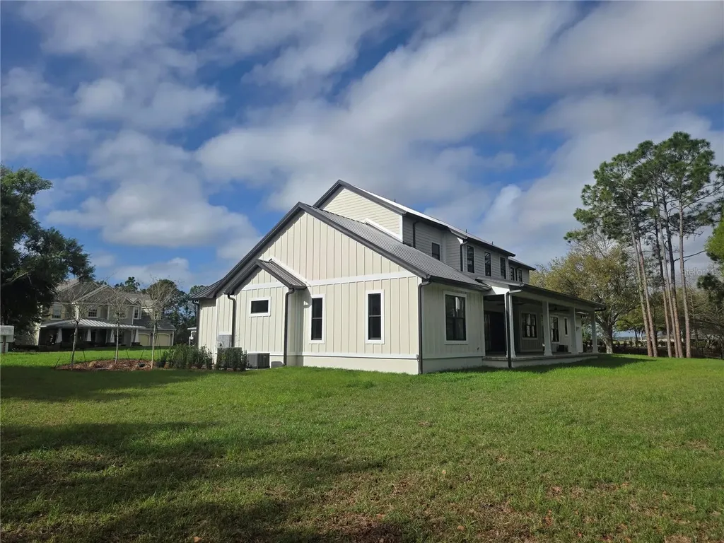 405 Long And Winding Road Howey In The Hills FL 34737