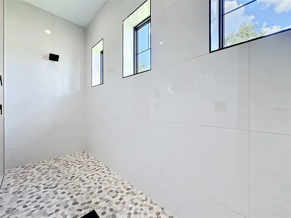 405 Long And Winding Road Howey In The Hills FL 34737