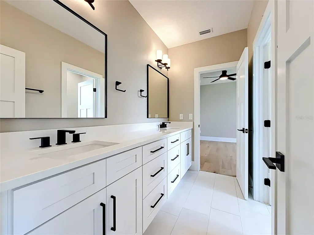 405 Long And Winding Road Howey In The Hills FL 34737