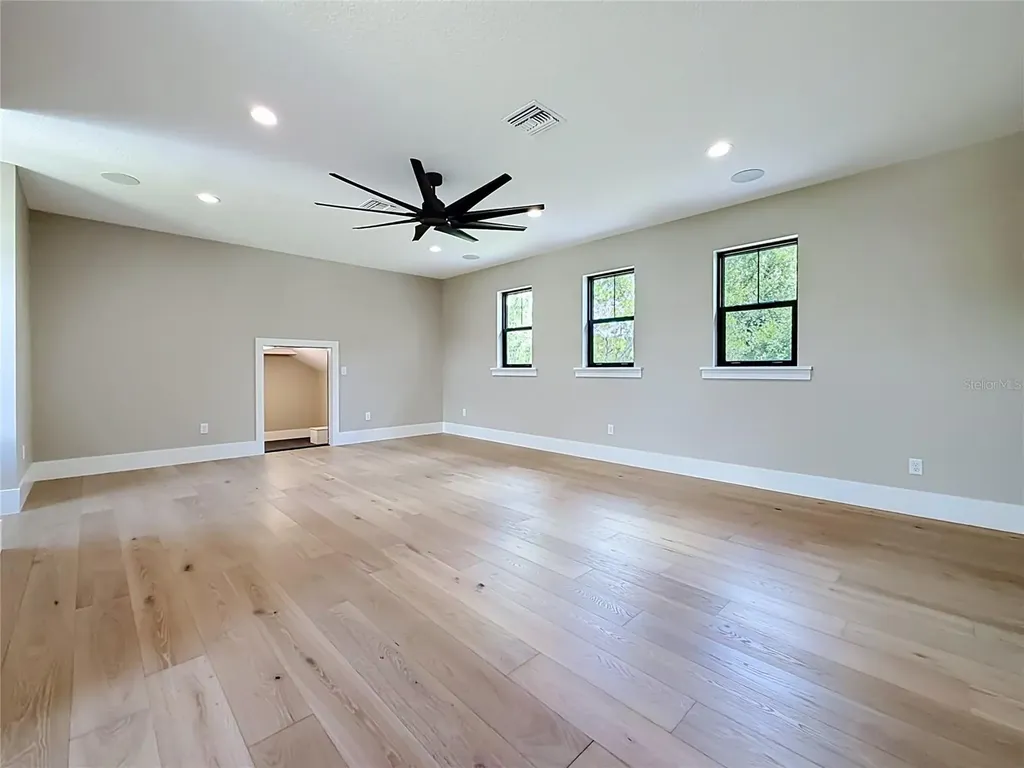 405 Long And Winding Road Howey In The Hills FL 34737