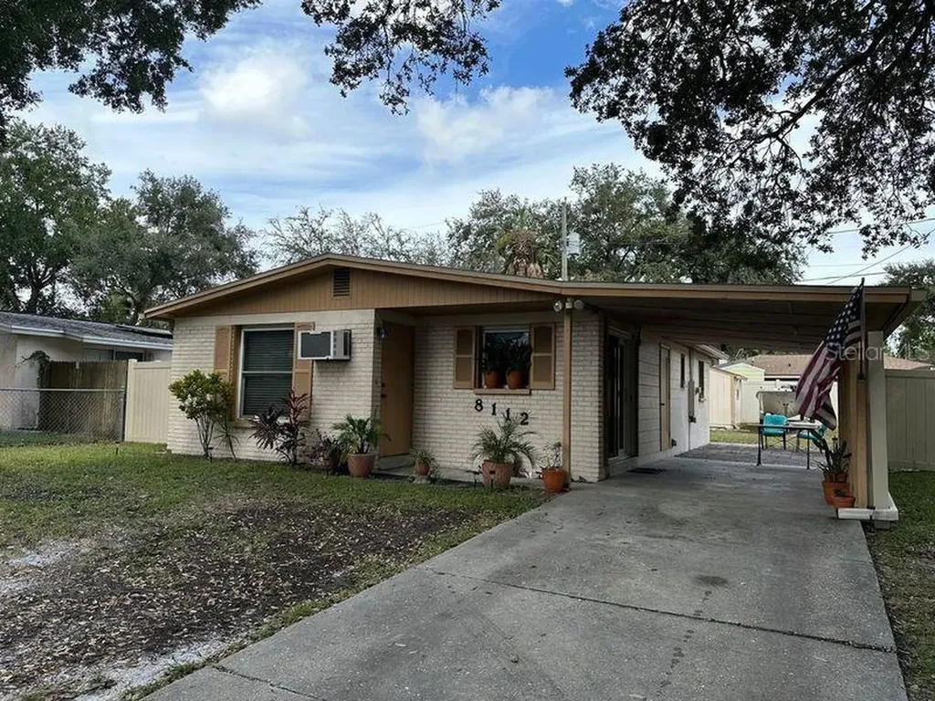8112 Alpine Avenue Tampa FL 33619