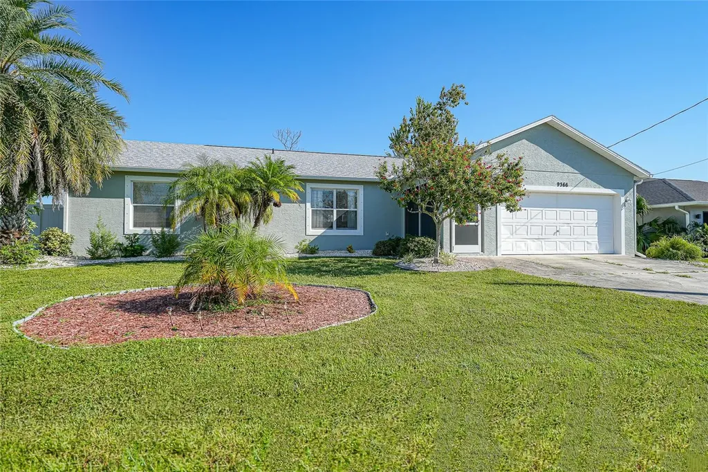 9366 Fruitland Avenue Englewood FL 34224