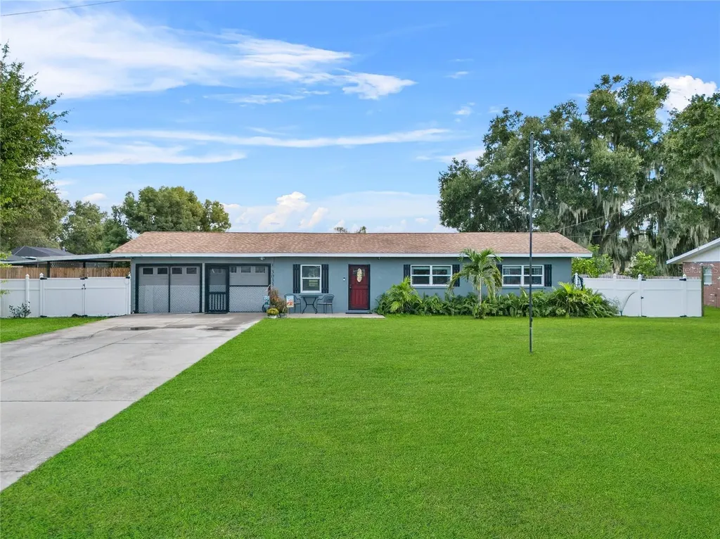 3033 Woodstock Avenue Lakeland FL 33803