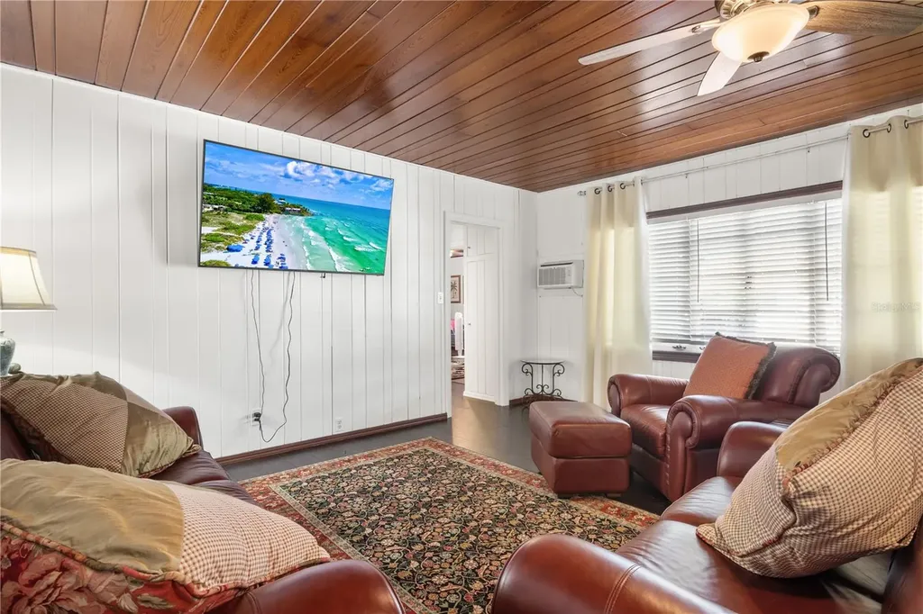 1270 5th Street Sarasota FL 34236