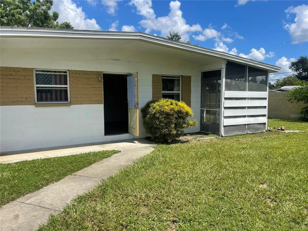 2503 W Crawford Street Tampa FL 33614