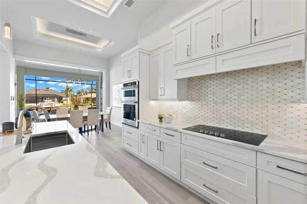 2129 Cape Coral Parkway W Cape Coral FL 33914